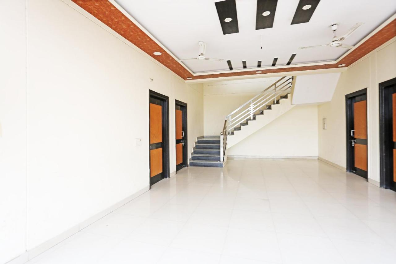 Oyo 40446 Yas Residency Aligarh Exterior photo