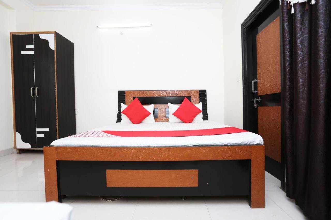 Oyo 40446 Yas Residency Aligarh Exterior photo